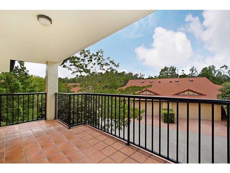 5/9 Pamela Place, Kenmore Hills QLD 4069