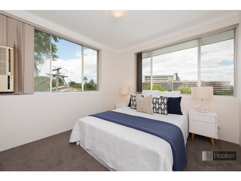 7/20 Mcilwraith Street, Auchenflower QLD 4066
