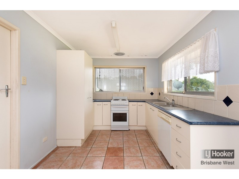 39 Masthead Street, Jamboree Heights QLD 4074