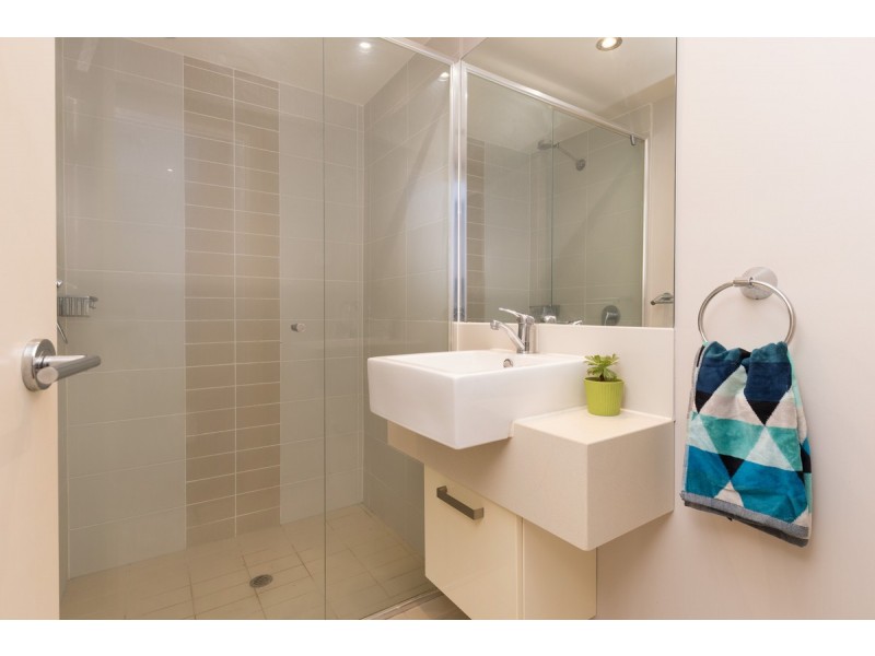 8/81 Maryvale Street, Toowong QLD 4066