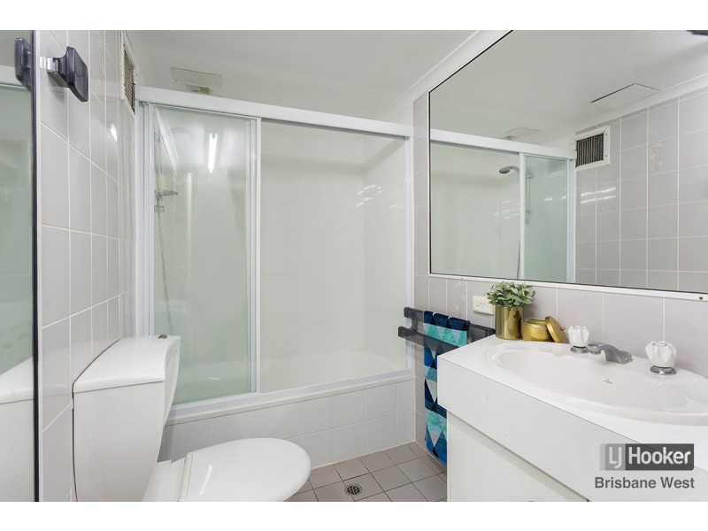 2/21 Grimes Street, Auchenflower QLD 4066