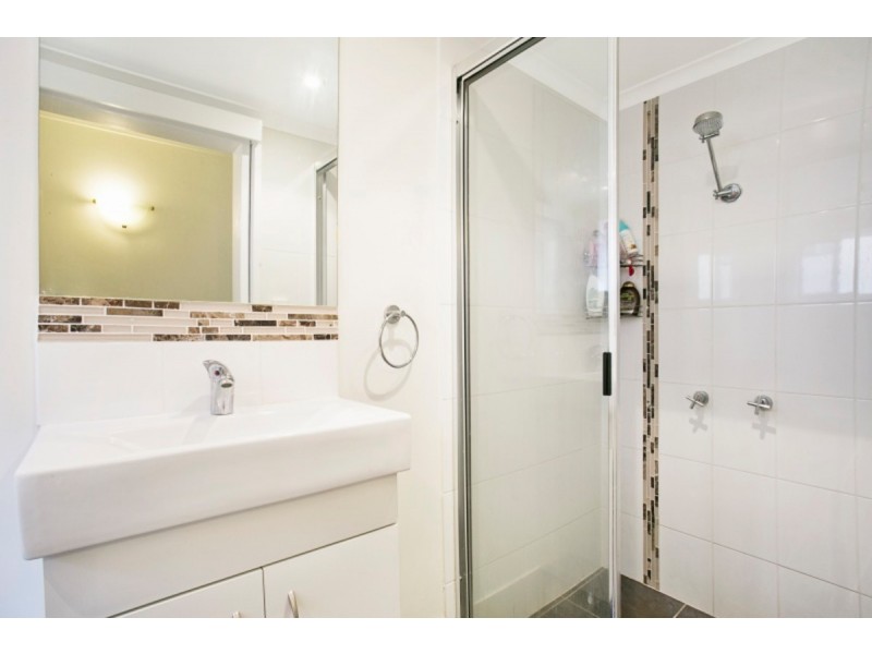 2/14 Alpha Street, Taringa QLD 4068