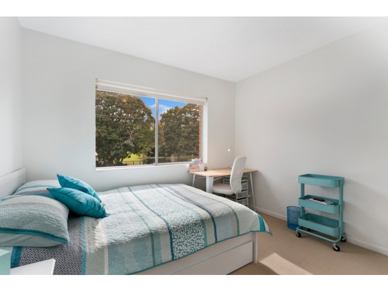 2/14 Alpha Street, Taringa QLD 4068