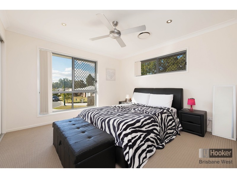 5 Asher Place, Moggill QLD 4070