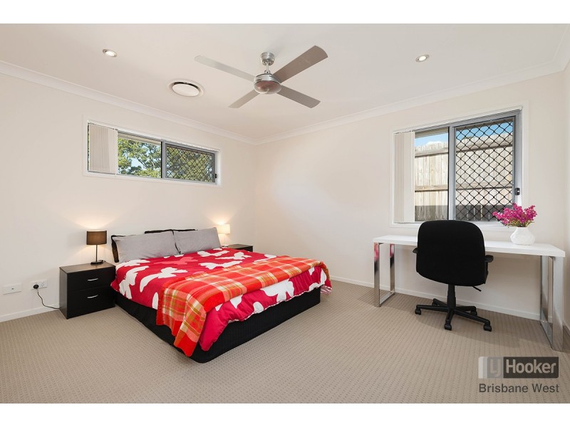 5 Asher Place, Moggill QLD 4070