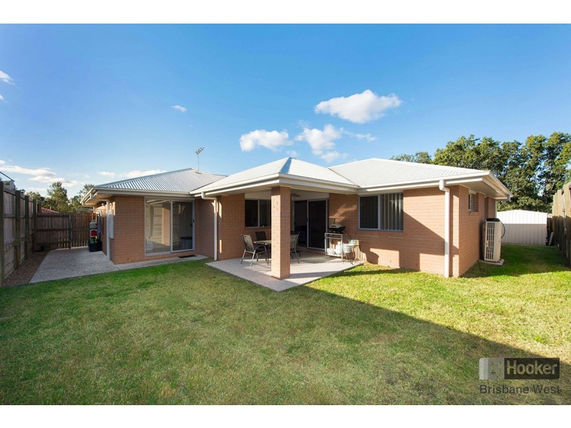 5 Asher Place, Moggill QLD 4070