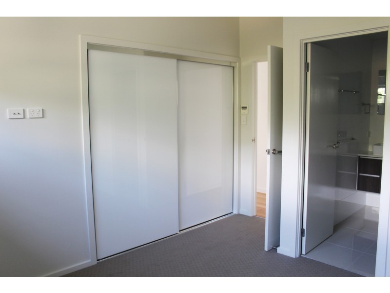 4/16 Seven Oaks Street, Taringa QLD 4068