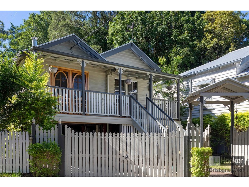 25 Orchard Street, Toowong QLD 4066