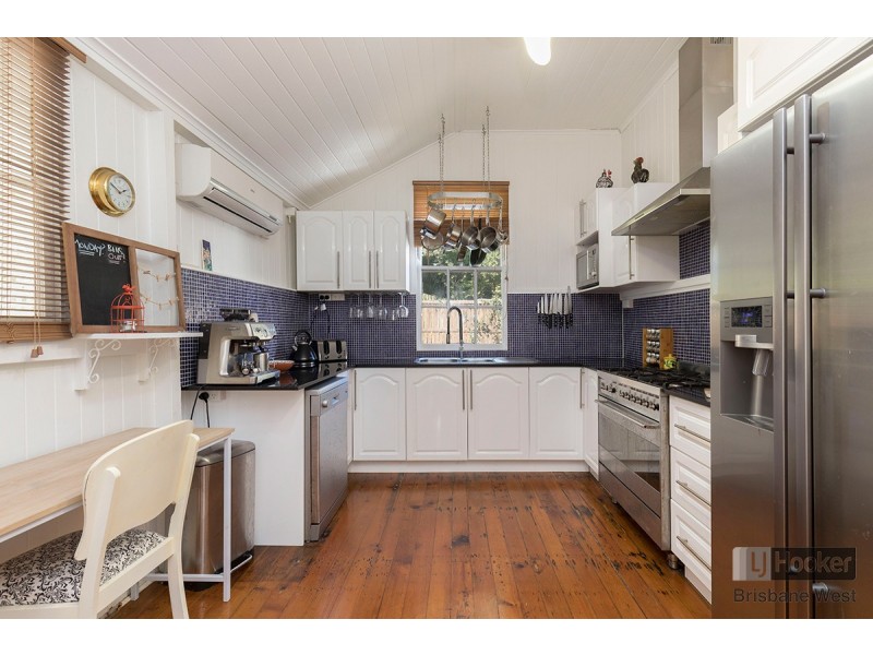 25 Orchard Street, Toowong QLD 4066