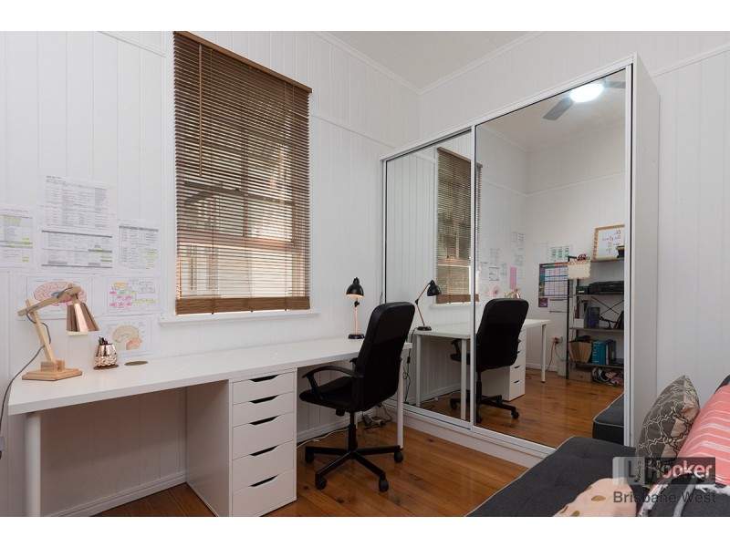 25 Orchard Street, Toowong QLD 4066