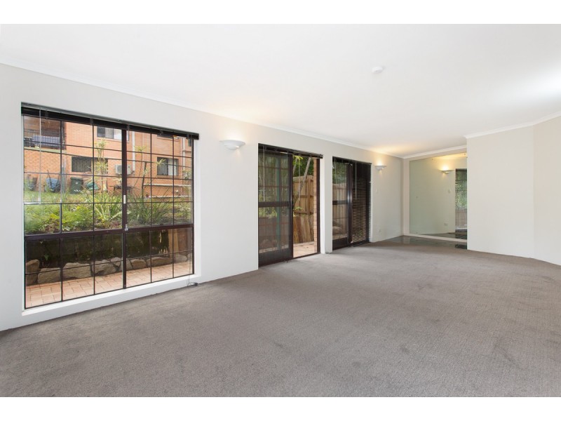 6/12 Woodstock Avenue, Taringa QLD 4068