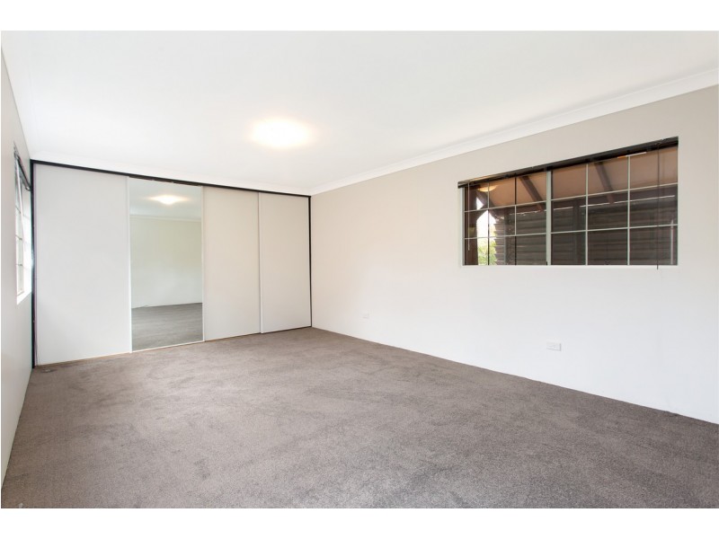 6/12 Woodstock Avenue, Taringa QLD 4068