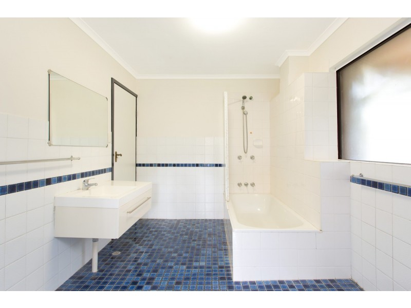 6/12 Woodstock Avenue, Taringa QLD 4068