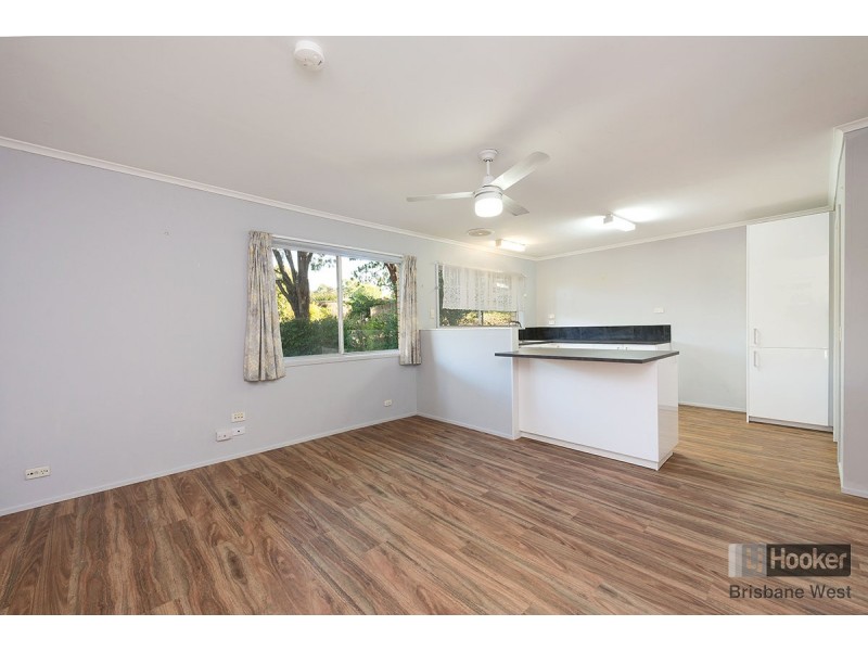 13 Larool Street, Kenmore QLD 4069