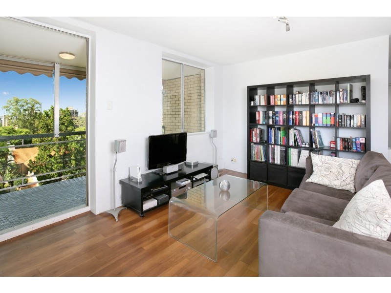 12/15 Bellevue Terrace, St Lucia QLD 4067