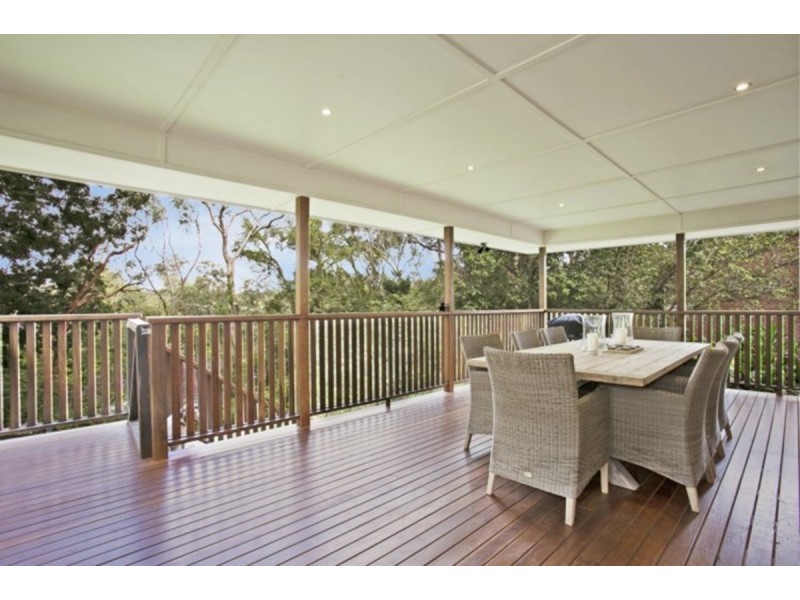 176 Burbong Street, Chapel Hill QLD 4069