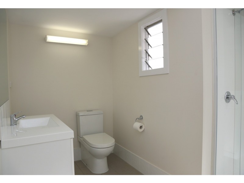 382 Moggill Road, Indooroopilly QLD 4068