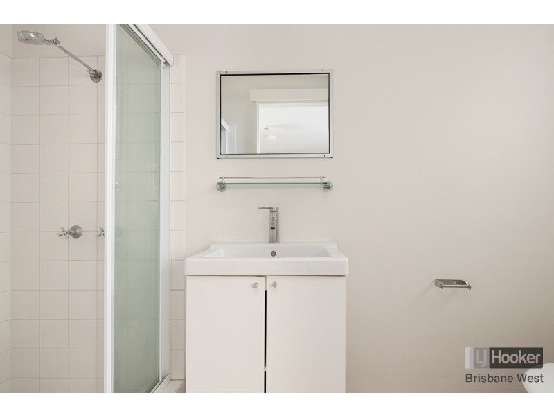 3/33 Highview Terrace, St Lucia QLD 4067