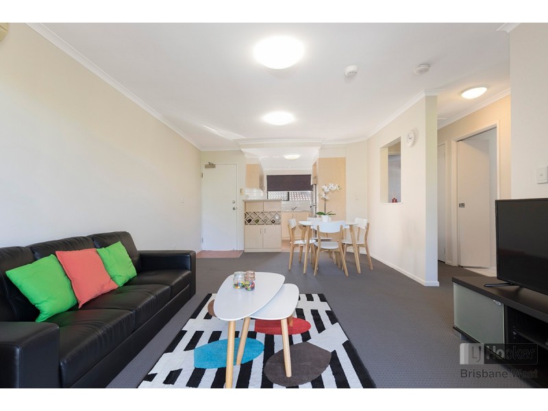 8/29 Durham Street, St Lucia QLD 4067