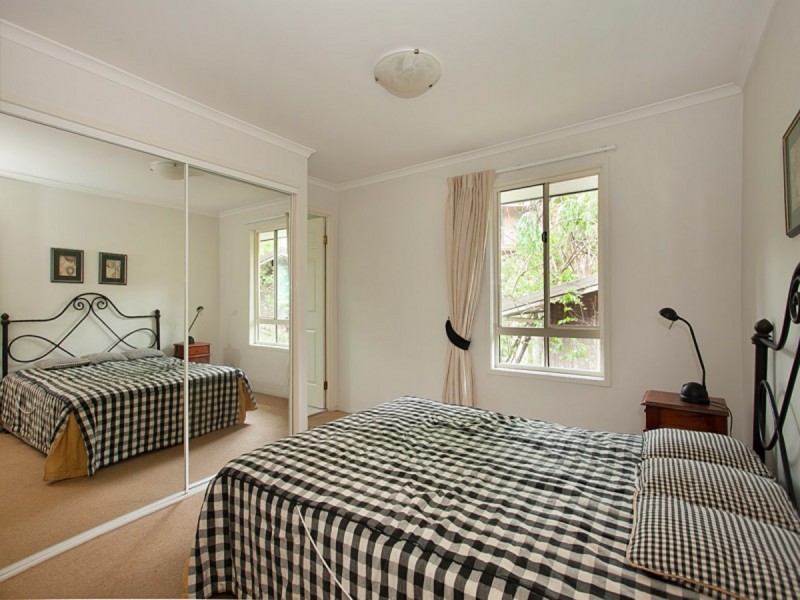 10/74A Sir Fred Schonell Drive, St Lucia QLD 4067