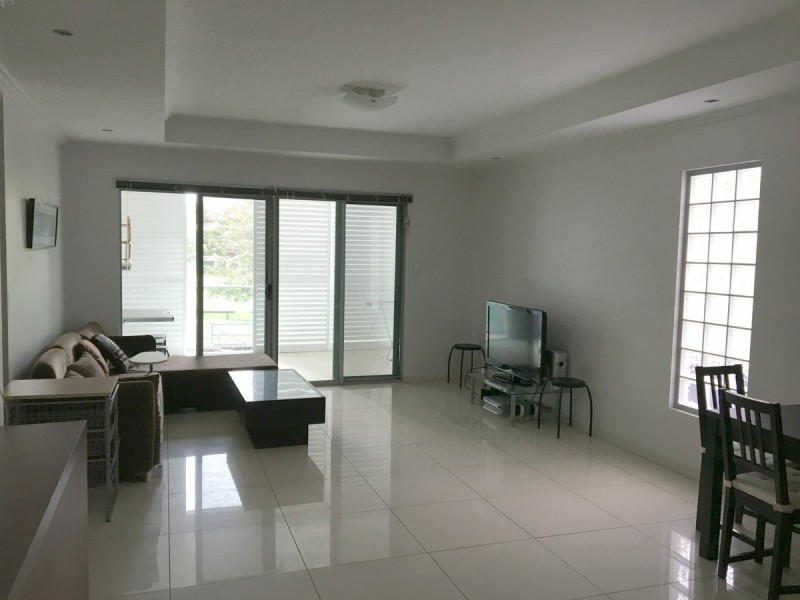 203/28 Dengate Lane, St Lucia QLD 4067