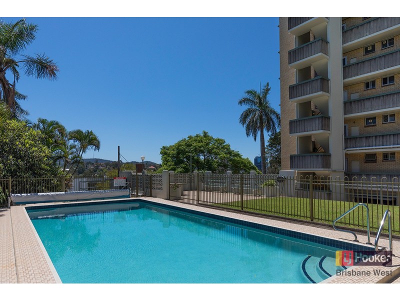 10/15 Bellevue Terrace, St Lucia QLD 4067