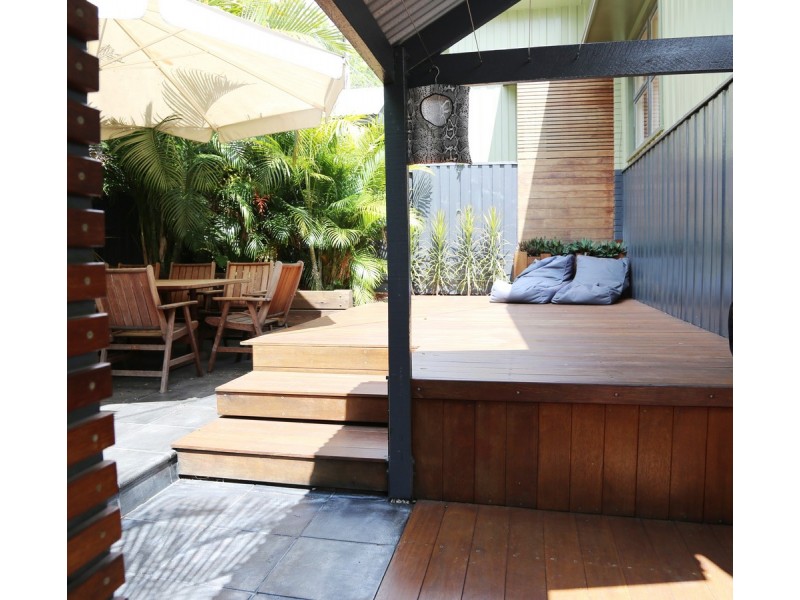 4/23 Woodstock Road, Toowong QLD 4066