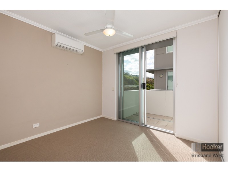 6/95 Clarence Road, Indooroopilly QLD 4068