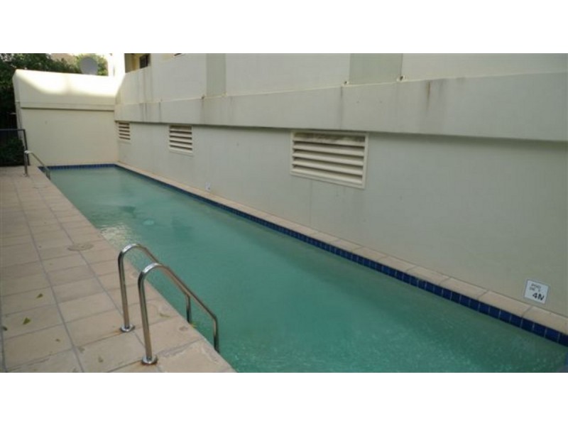 24/11 Grosvenor Road, Indooroopilly QLD 4068