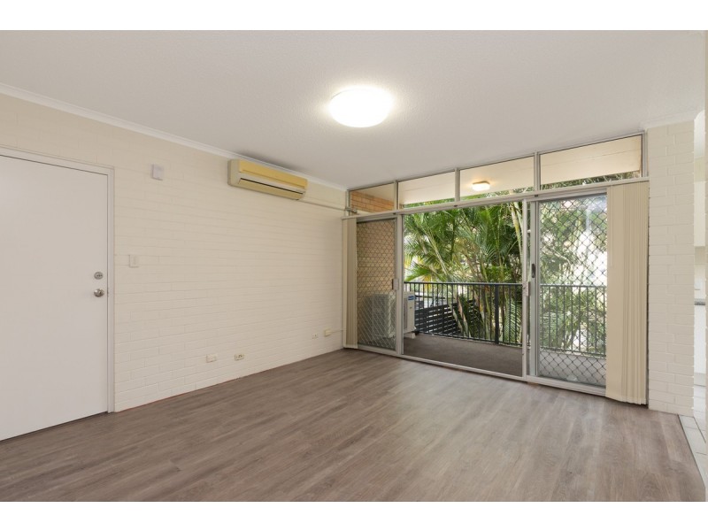 6/104 Gailey Road, St Lucia QLD 4067