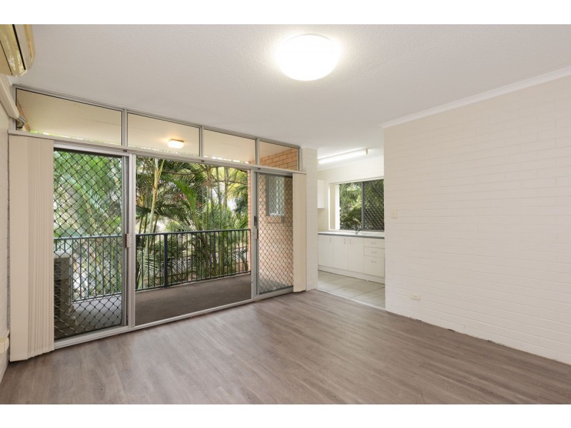 6/104 Gailey Road, St Lucia QLD 4067