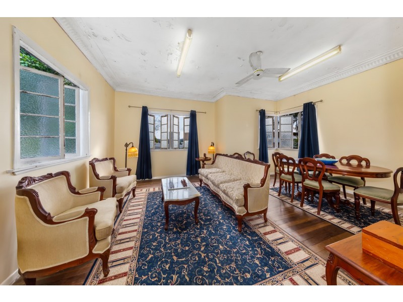 102 Jubilee Terrace, Bardon QLD 4065