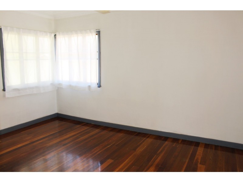 62 Chester Road, Annerley QLD 4103