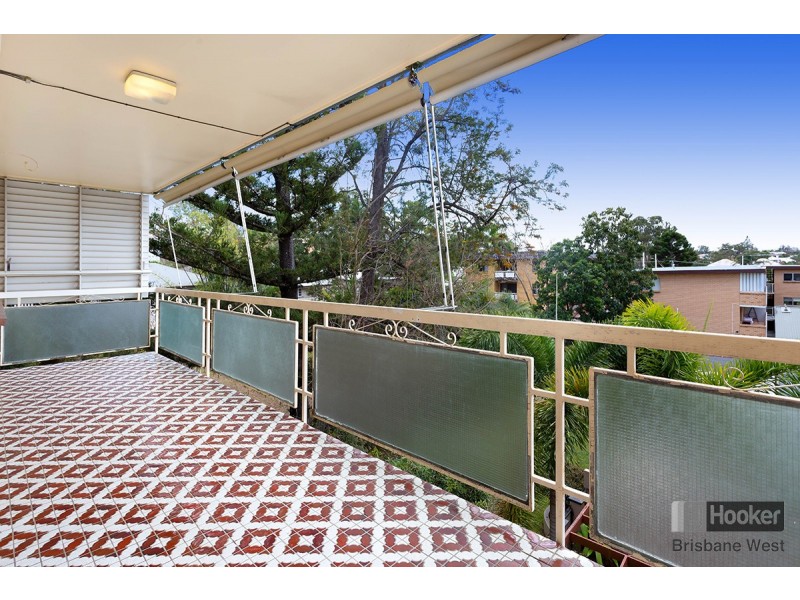 8/35 Holland Street, Toowong QLD 4066