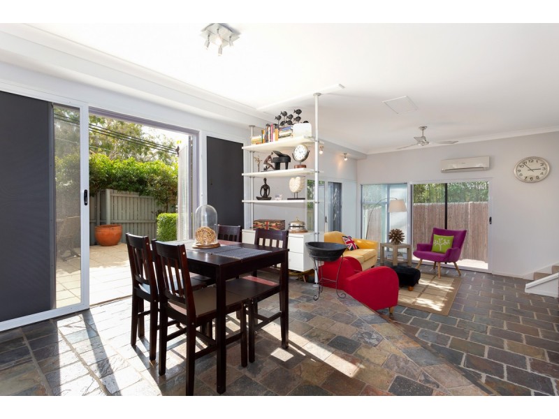 1/136 Miskin Street, Toowong QLD 4066