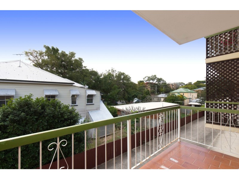 1/10 Lucinda Street, Taringa QLD 4068