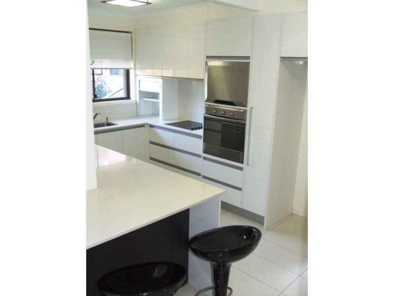 3/24 Herbert Street, Toowong QLD 4066