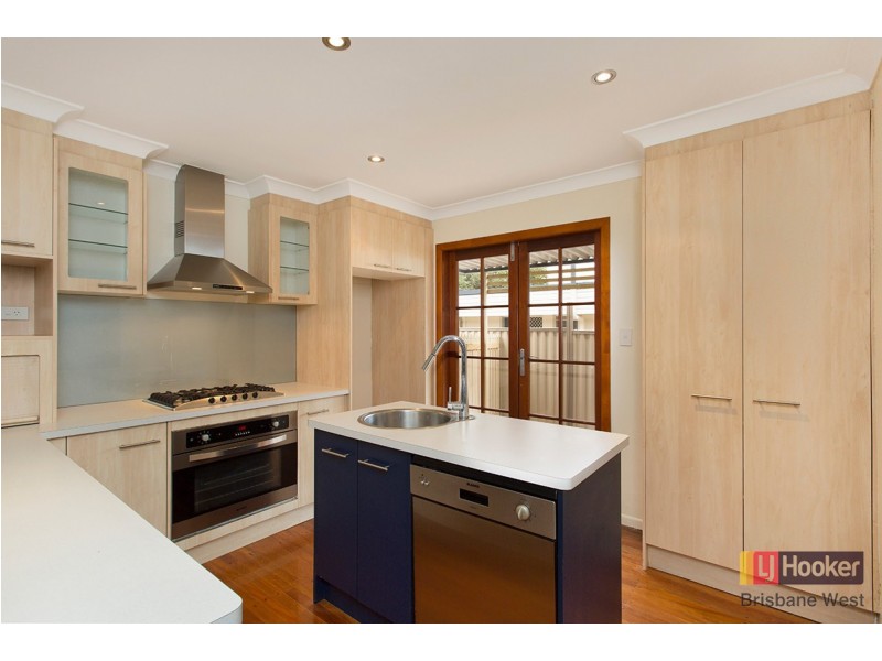 38 Kooringal Drive, Jindalee QLD 4074