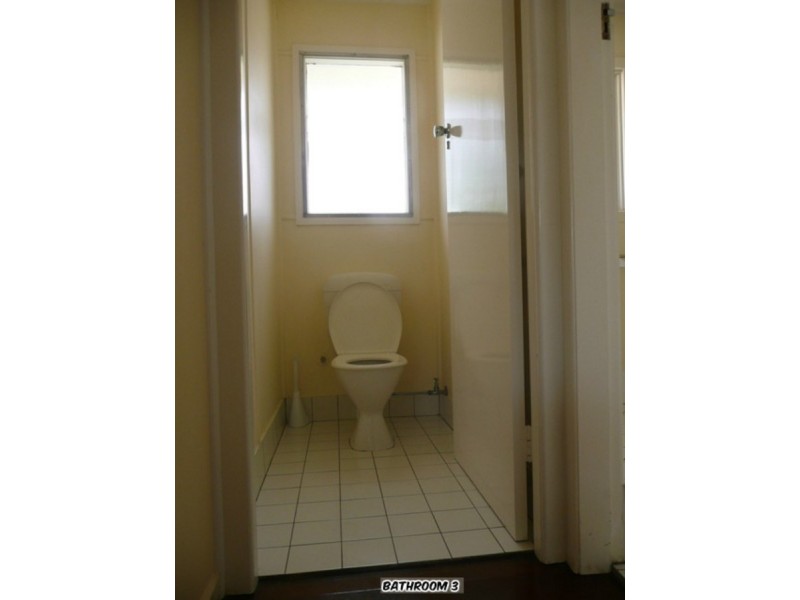 53 Sisley Street, St Lucia QLD 4067