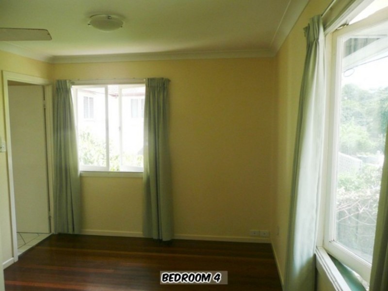 53 Sisley Street, St Lucia QLD 4067