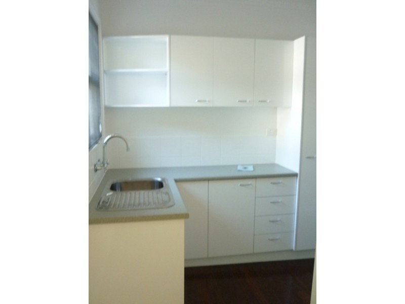 3/159 Sir Fred Schonell Drive, St Lucia QLD 4067