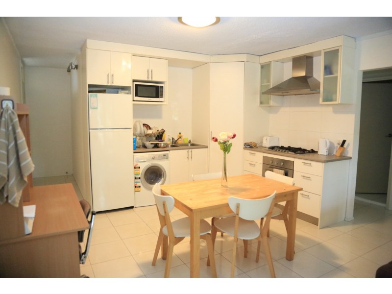 1/107 Macquarie Street, St Lucia QLD 4067