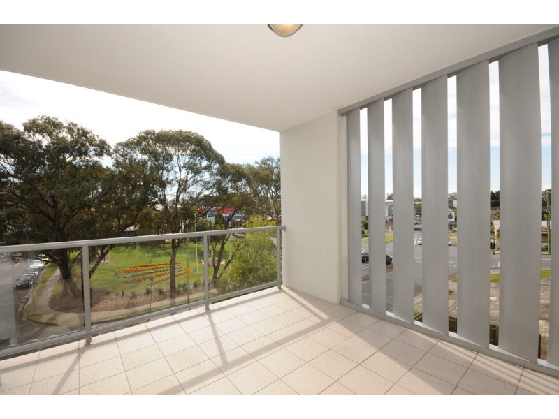 21/8-12 Belgrave Road, Indooroopilly QLD 4068