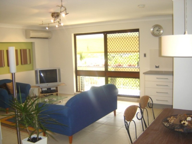 8/32 Ward Street, Indooroopilly QLD 4068