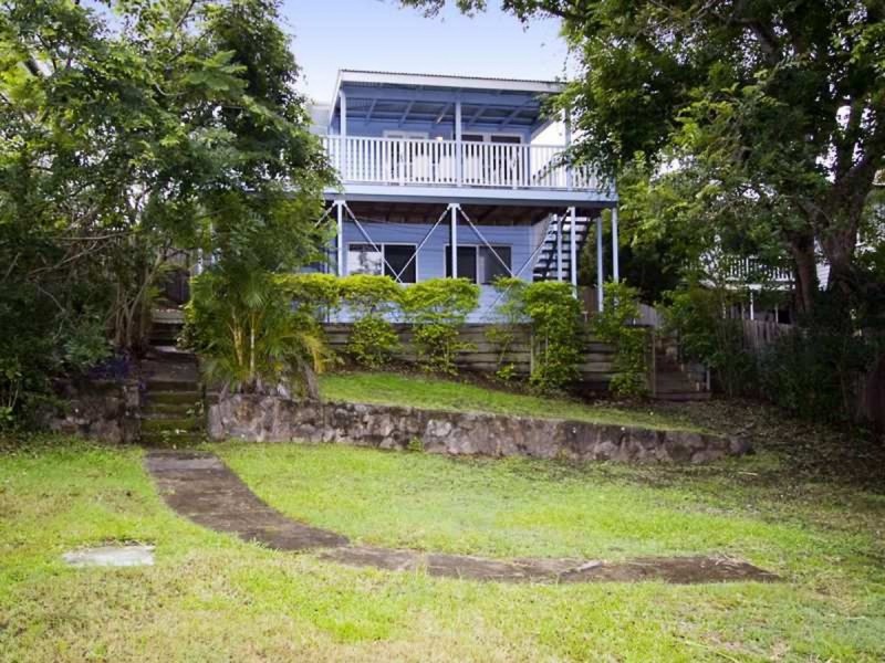 122 Taringa Parade, Indooroopilly QLD 4068
