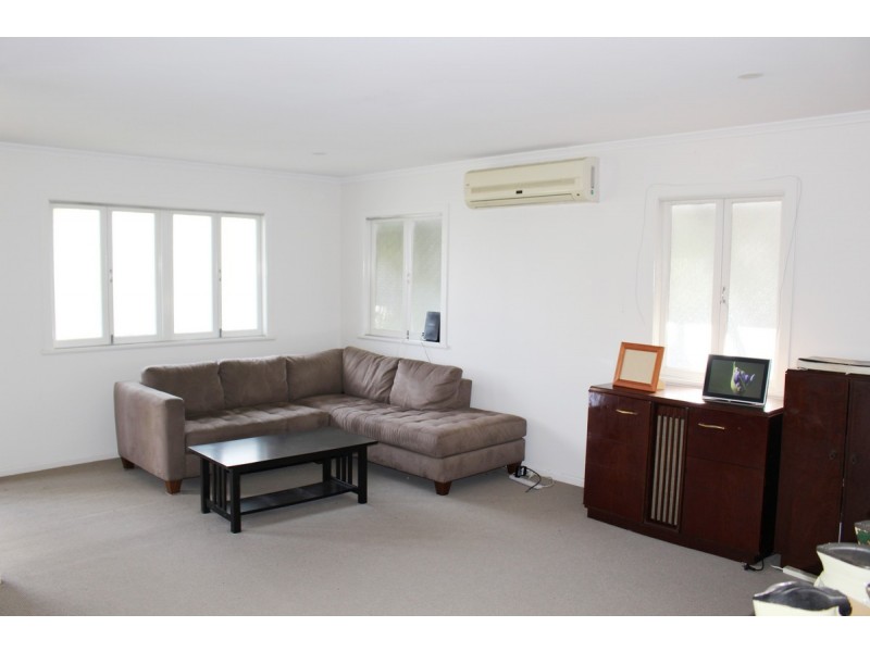 47 Marmion Parade, Taringa QLD 4068