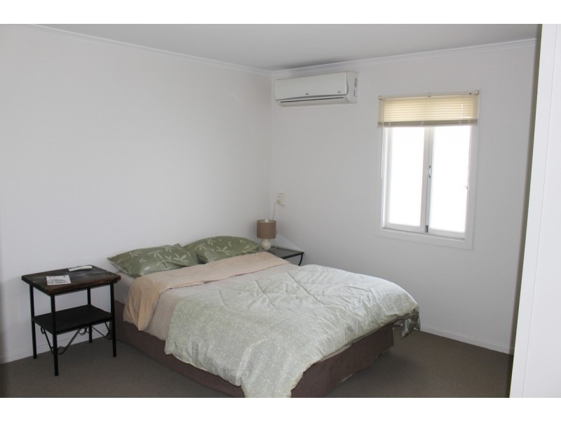 47 Marmion Parade, Taringa QLD 4068