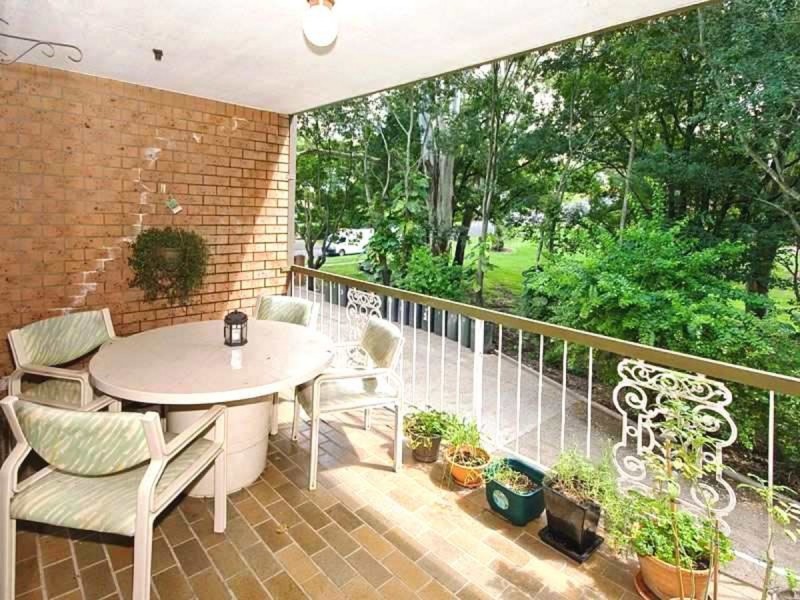 3/52 Bellevue Terrace, St Lucia QLD 4067