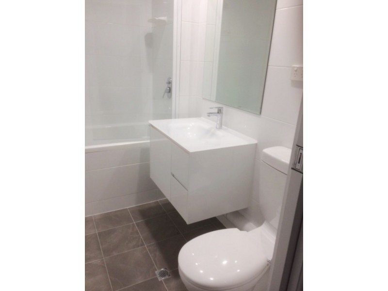 3/74 Highland Terrace, St Lucia QLD 4067