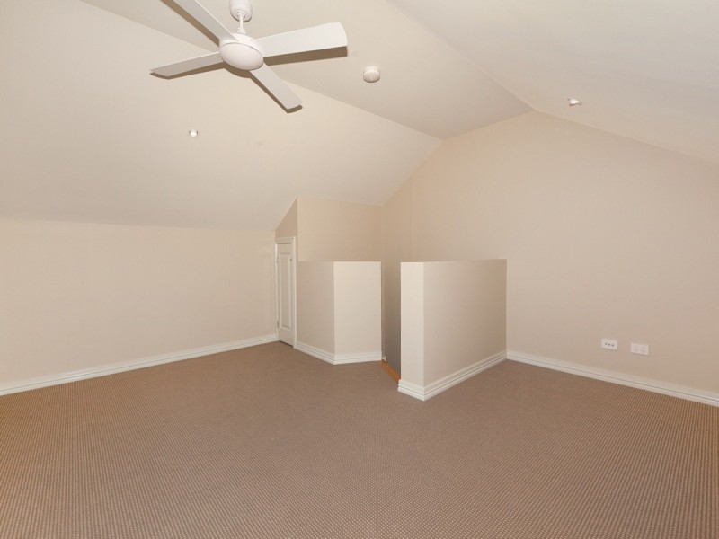 2/88 Ryans Road, St Lucia QLD 4067